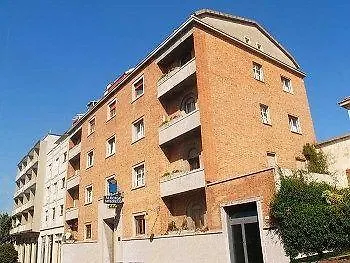 Gemini E Gæstehus Grosseto